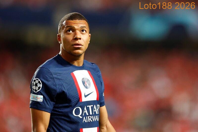 Mbappe sinh năm bao nhiêu và sự nghiệp tại Monaco